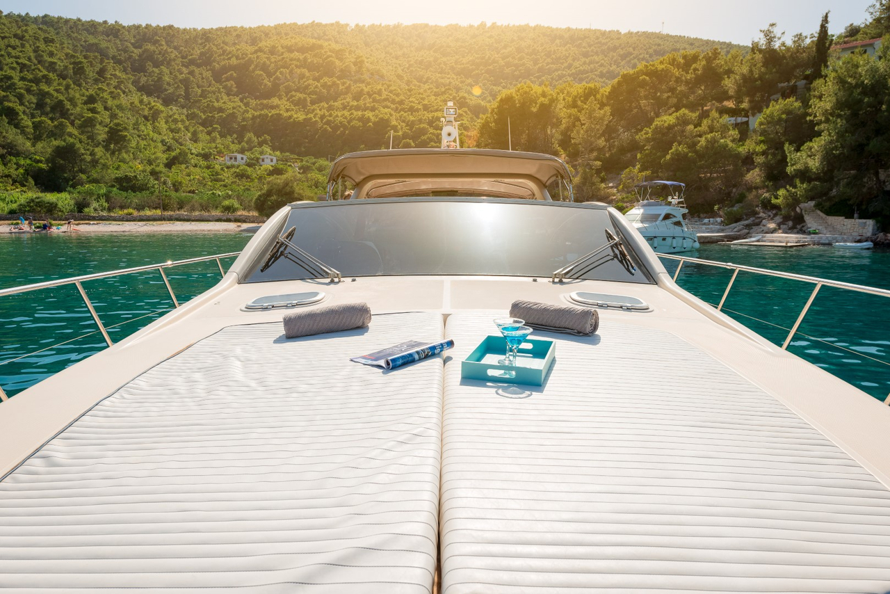 SUNDECK