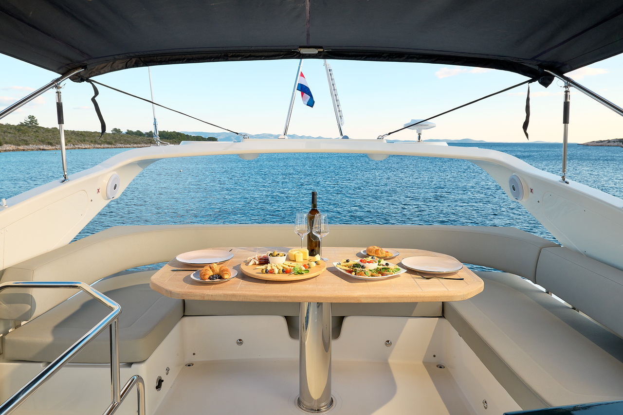 FLYBRIDGE
